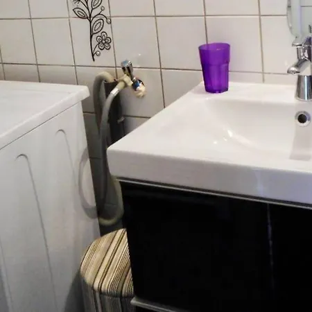 Cosy Au Coeur De La Nature Lägenhet